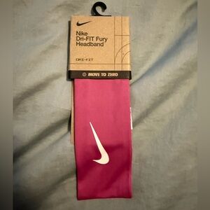 Nike dri-fit Fury Headband- NWT